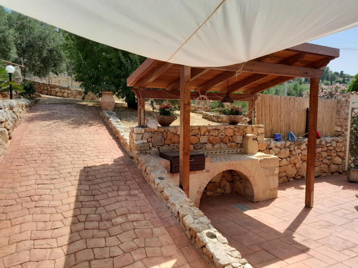 Mediterraneo 카스텔라마레델골포 외부 사진